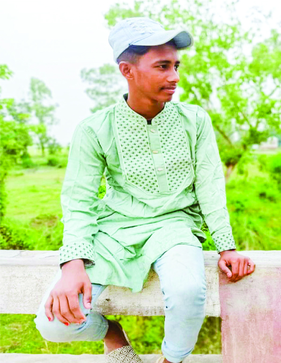 Image of মো: মোনায়েল আহমেদ 